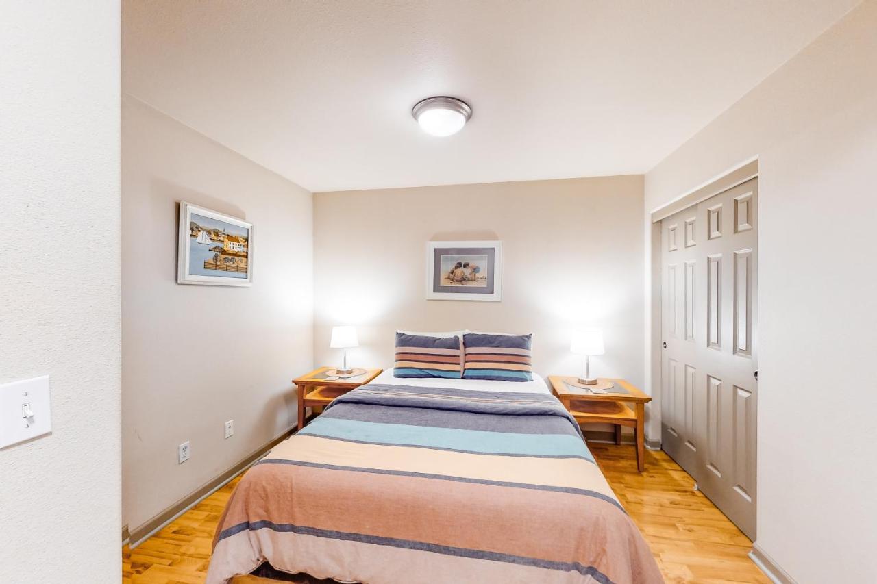 Mercer Creek Hideaway Флоренс Екстер'єр фото